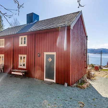 Atemberaubendes Haus Mit 2 Schlafzimmern In Bjugn *