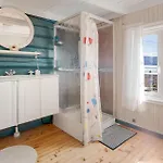2 Bedroom Stunning In Bjugn * Moen